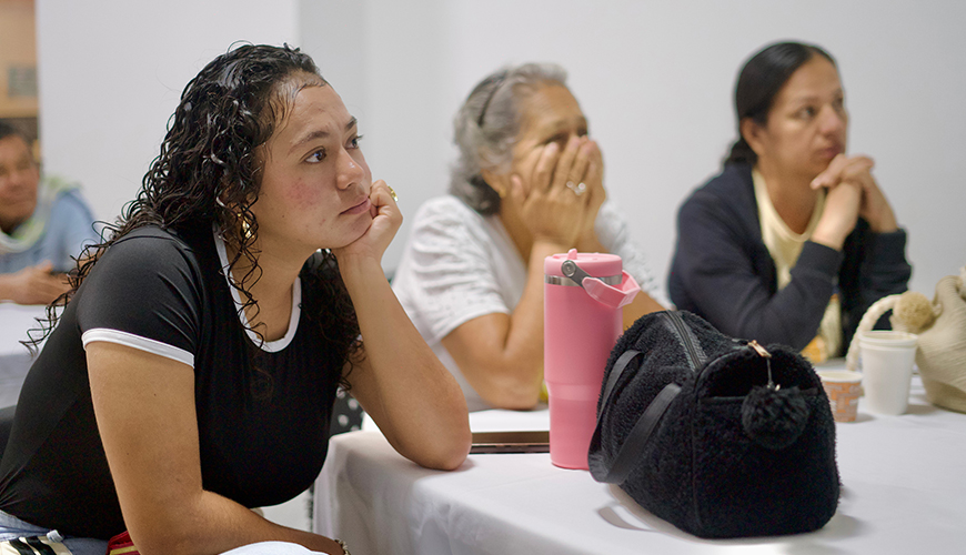Local community chapters IRI-Puerto Asís, IRI-Piñuña Blanco, and IRI-El Águila.